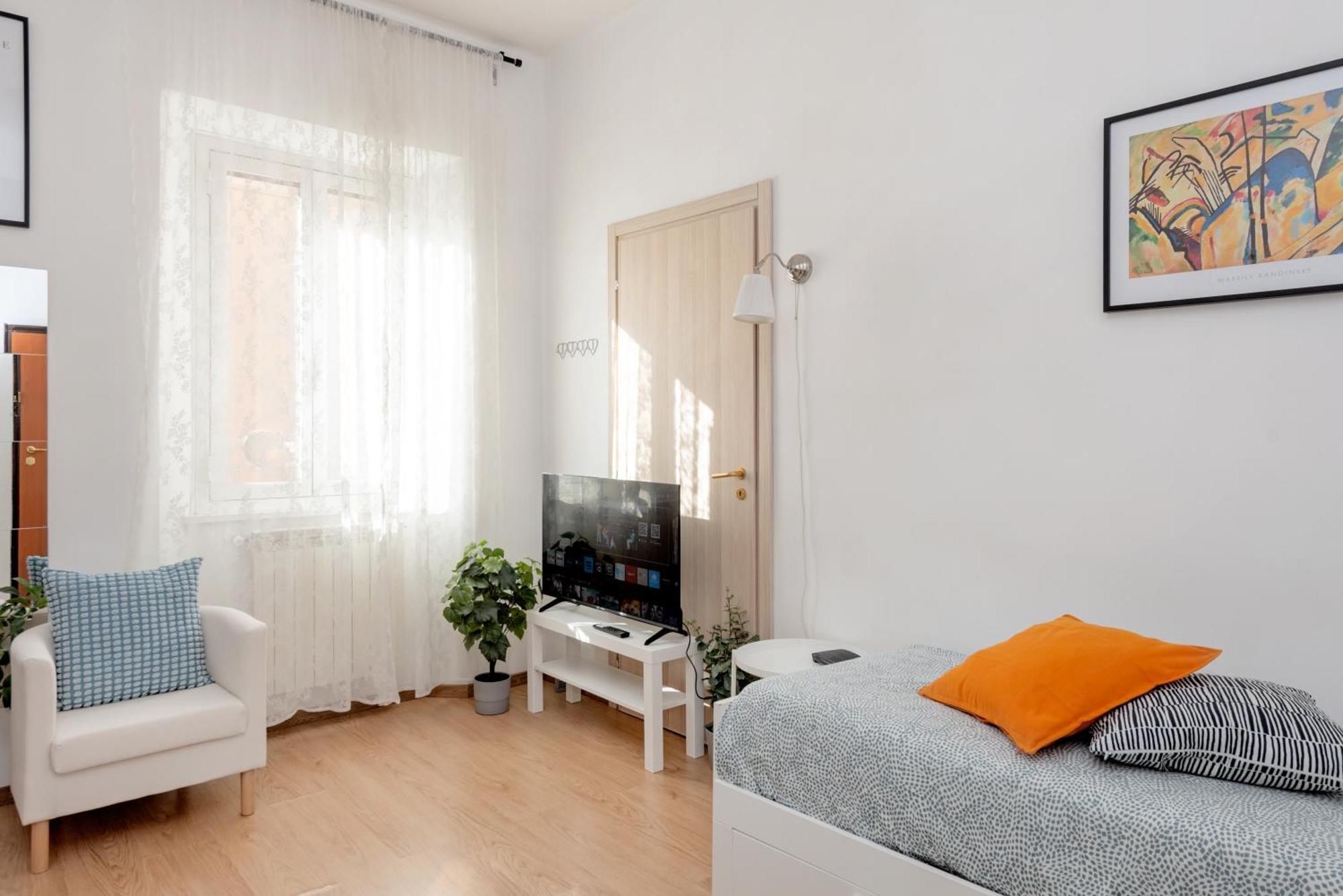Central Little Basic Apartment โรม ภายนอก รูปภาพ