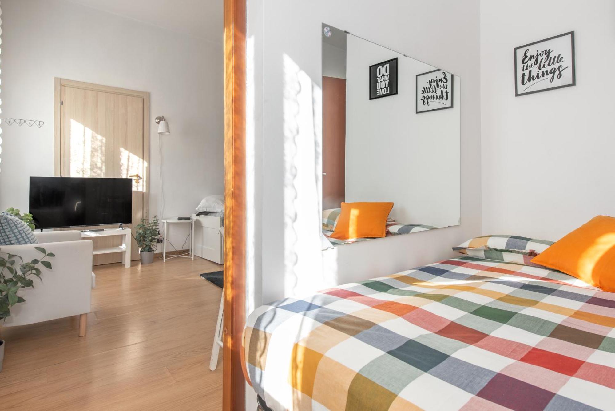 Central Little Basic Apartment โรม ภายนอก รูปภาพ